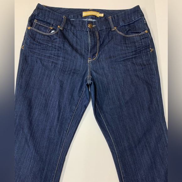 Seven7 Luxe women’s size 18 jeans - Picture 3 of 5